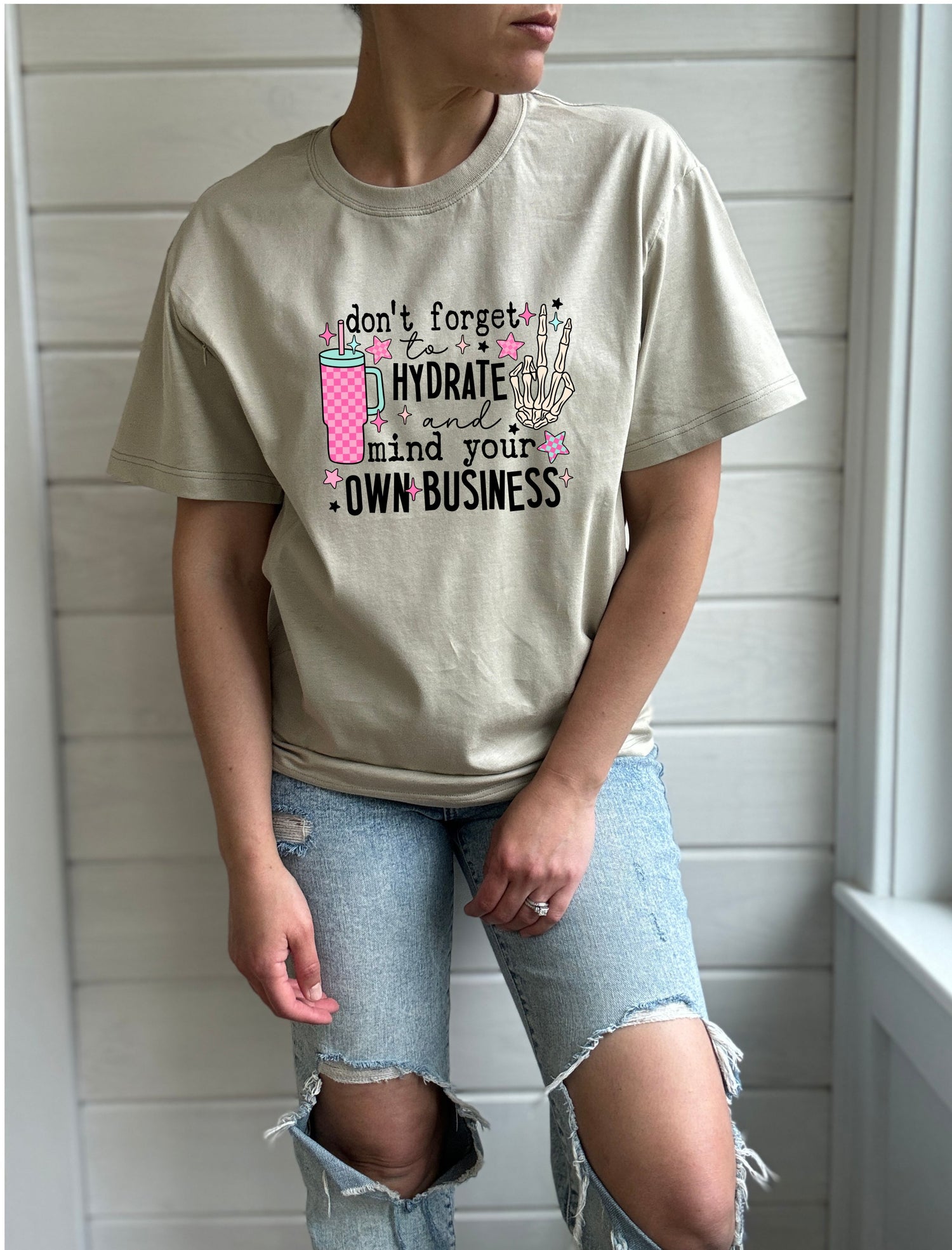 Hydrate &amp; Mind Your Business Solid Comfort Tee