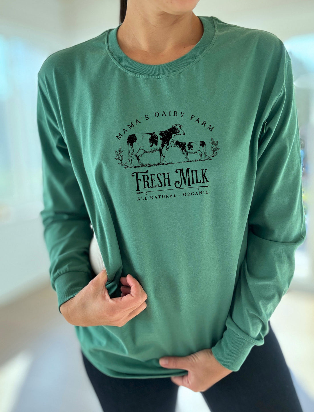 Mama Dairy Farm Long Sleeve Comfort Tee